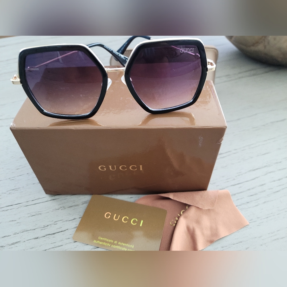 Gucci GG 0106 S 007 Brown/Gold Sunglasses